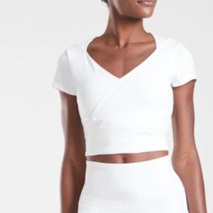 Athleta It’s A Wrap Crop Top size Medium